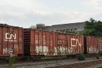 413498